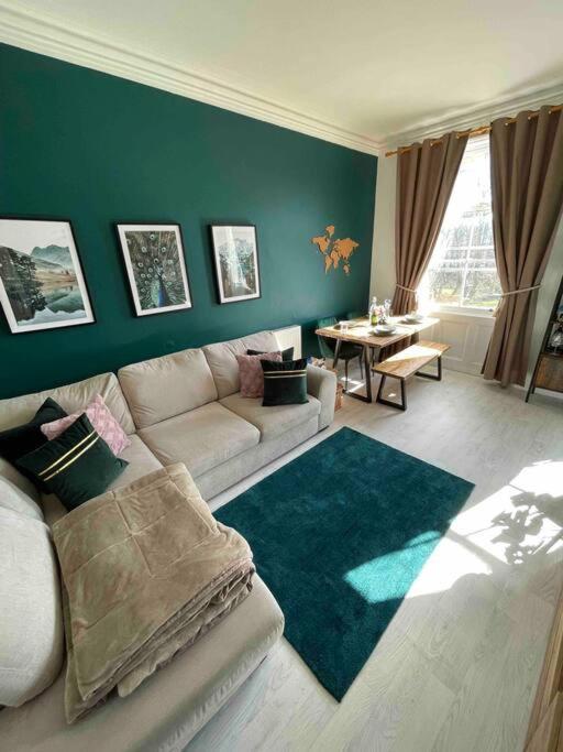 One Bedroom Flat In The Heart Of Islington Londra Exterior foto
