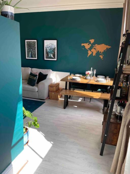 One Bedroom Flat In The Heart Of Islington Londra Exterior foto